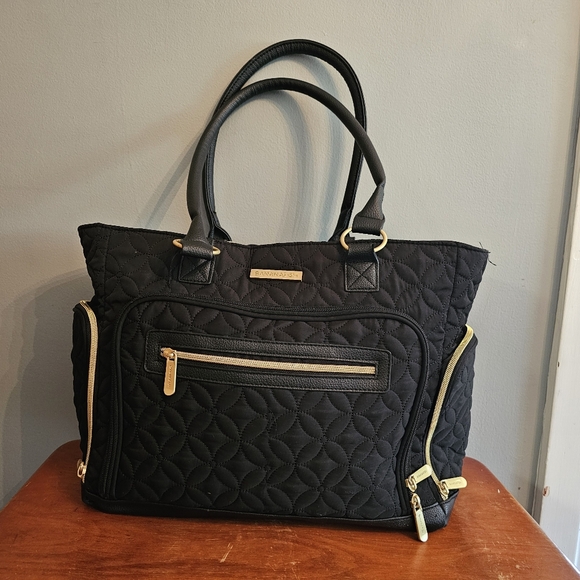 BananaFish Black Quilted Pumping Diaper Bag Gold Toned Hardware - Picture 2 of 15